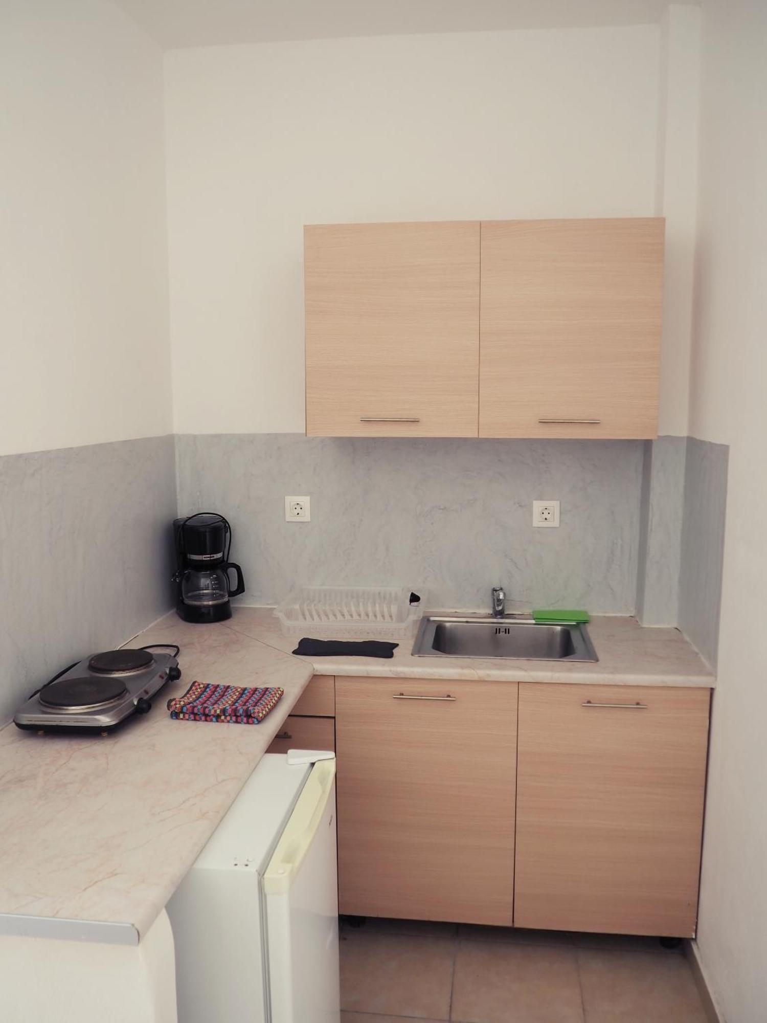 Leon Lux Apartments Perivolos  Luaran gambar