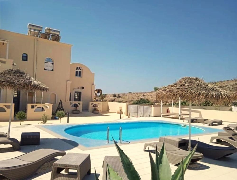Leon Lux Apartments Perivolos  Luaran gambar
